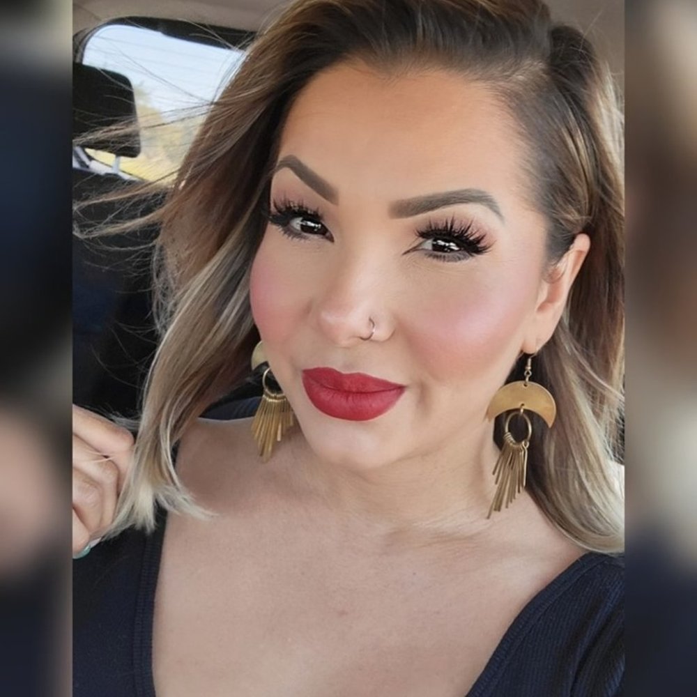 Meet your Posher, Brandi